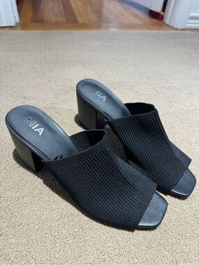 MIA Black Ribbed Knit Open-Toe Block Heel Mules